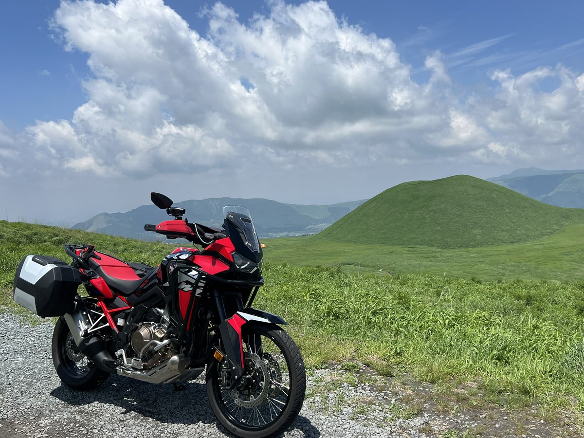 marunora's tweet photo. 今の時期が一番バイクにちょうどいい
阿蘇をぐるっと巡回 https://t.co/eQfc2S8D0D