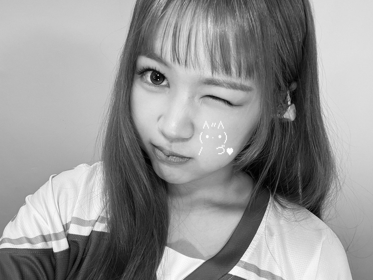 yeon pics tweet media