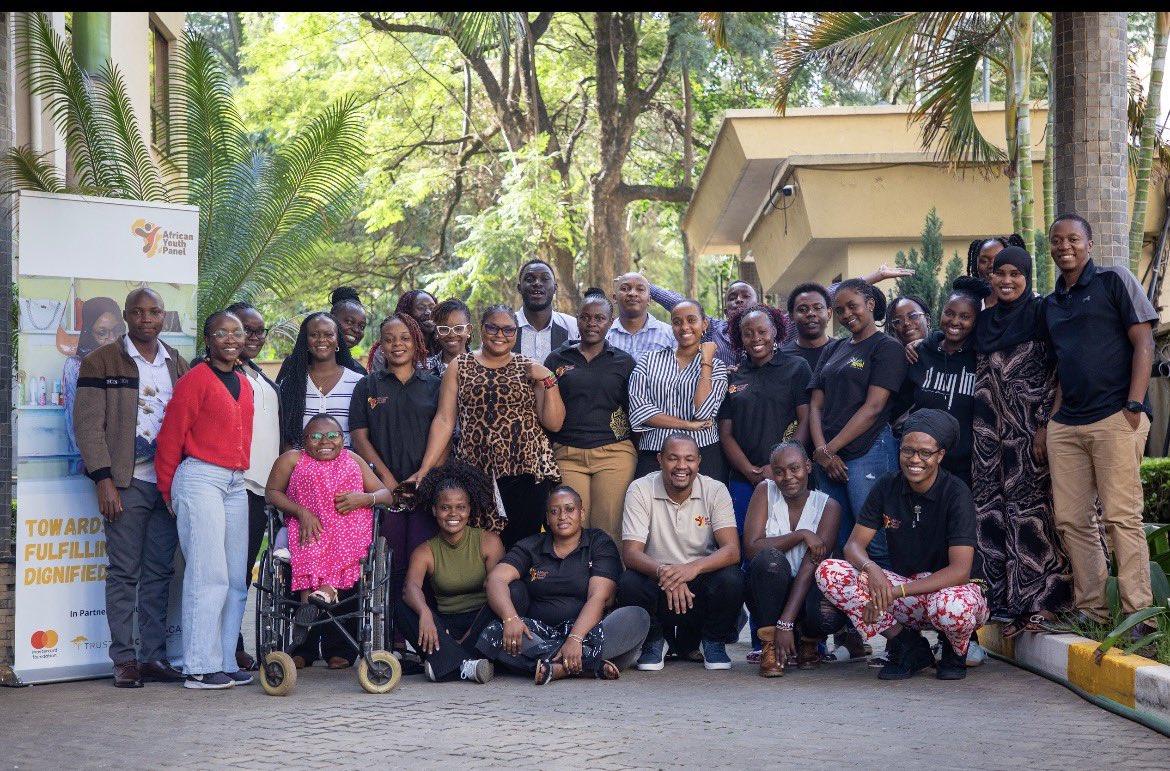 SalmaJillo's tweet photo. Every great business starts with an idea and the courage to act on it. Grateful to be learning, growing and networking through the entrepreneurship training with Africa Youth Panel (AYP). 🌍✨ #Entrepreneurship #AYP #YouthLeadership #MwanamkeJasiriJamiiImara https://t.co/Soz1jwmyr6