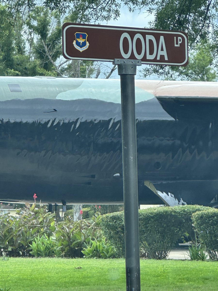 peoples_unicorn's tweet photo. The best street name you’ll see today. https://t.co/TlRICxRTyN