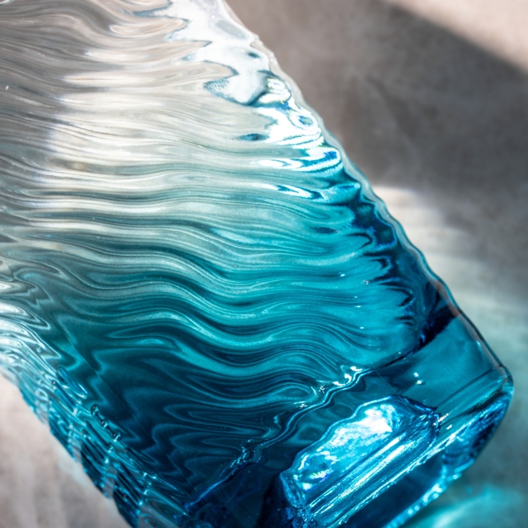 DingleWhiskey's tweet photo. Proudly distilled on the Dingle Peninsula 🌊 

Inspired by the rugged Atlantic landscape and contemporary spirit of Dingle, our redesigned bottle retains the recognisable character of the original while bringing a more refined and confident identity to the range. https://t.co/CBmznjqFAp