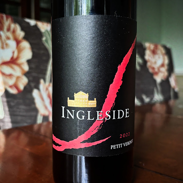 MichaelChelus's tweet photo. Today on the #NittanyEpicurean the 2022 #PetitVerdot from @InglesideWinery #wine #virginia #virginiawine
https://t.co/HIvRyJ463b https://t.co/gimBCaQFGB