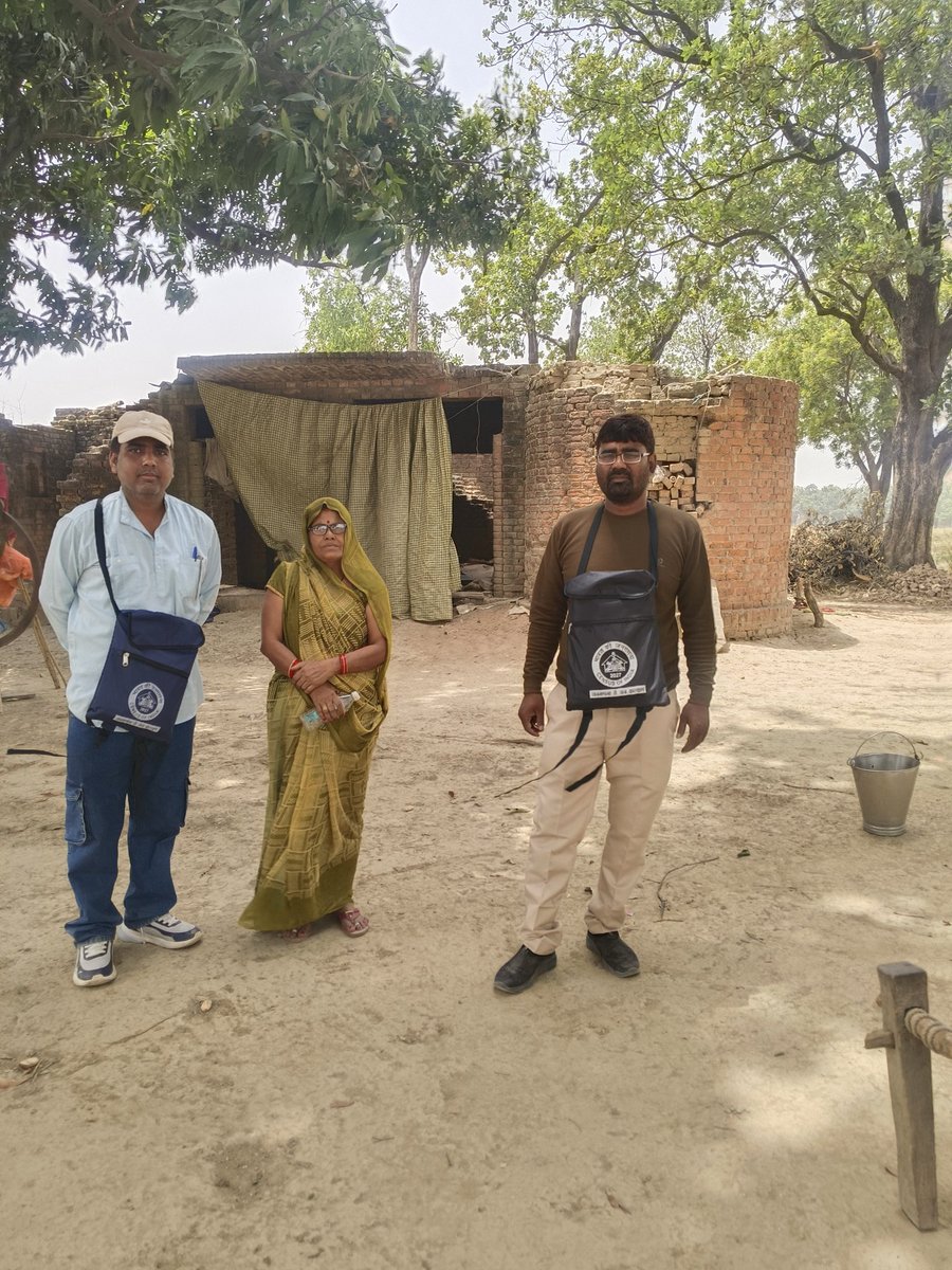 ASHEESHTIW28838's tweet photo. भयंकर गर्मी और नौतपा के बीच शिक्षक अपनी छुट्टियां कुर्बान कर रहे हैं। मुख्यमंत्री जी, हमारी मेहनत को पहचानिए और EL दीजिए।
#UP_शिक्षकों_को_EL_दो
@UPGovt 
@thisissanjubjp 
@myogiadityanath https://t.co/qAgActlYei