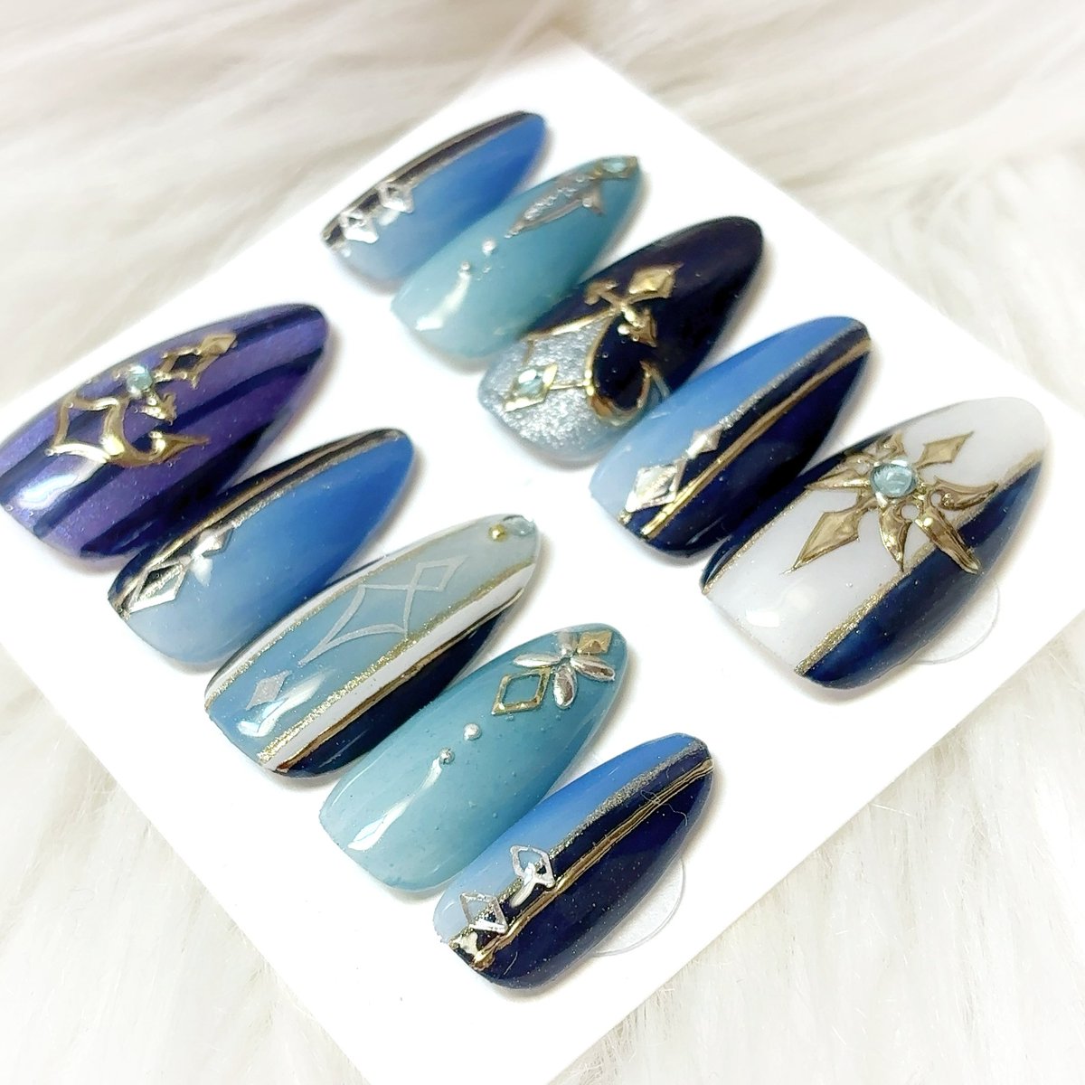 korisNail's tweet photo. 原神(Genshin)モチーフネイル💅

【ローエン(Lohen: 洛恩)】イメージ

#痛ネイル　#原神ネイル　#概念ネイル　#キャラクターネイル　#推しネイル https://t.co/pVpERuKQ0y