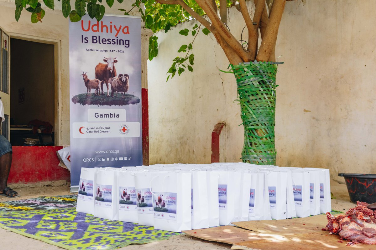 GambiaRedCross's tweet photo. This Eid al-Adha, @GambiaRedCross, with support from the @QRCS, distributed meat to over 450 vulnerable people across the country, bringing smiles, hope, and dignity to families in need.

Together, we continue to serve humanity. ❤️ https://t.co/IGQTJdngkc