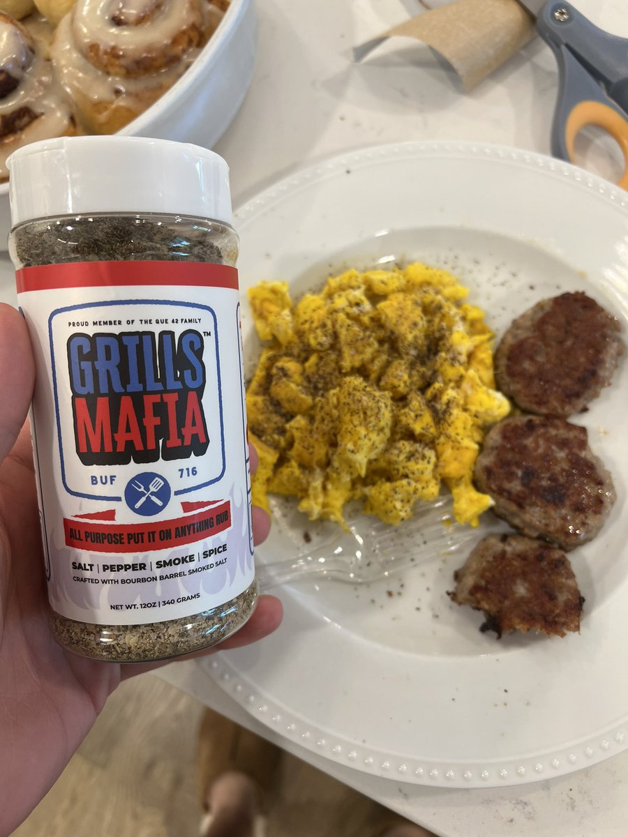 SnapFlow69's tweet photo. Good morning everyone it’s a great day to put Grills Mafia on your eggs https://t.co/aijrUrVHzH