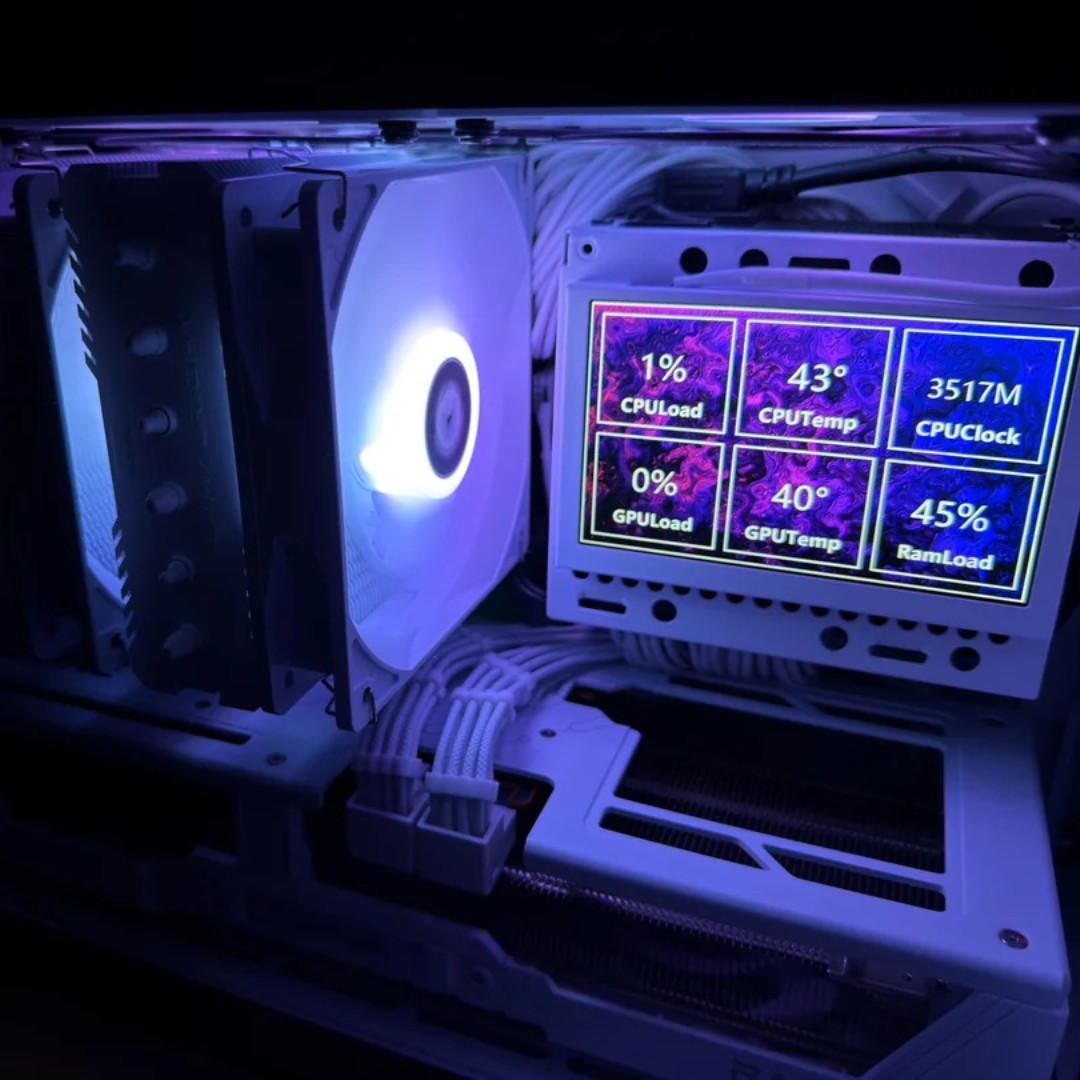 SapphireTech's tweet photo. Neat, compact and beautiful build by u/pczepnik with our SAPPHIRE PURE AMD Radeon RX 9070 XT in the NR200P case!
.
.
#RX9070XT #gamingsetup #SAPPHIREnation #AMD #Radeon #gamingcommunity https://t.co/cIaljfdw2g