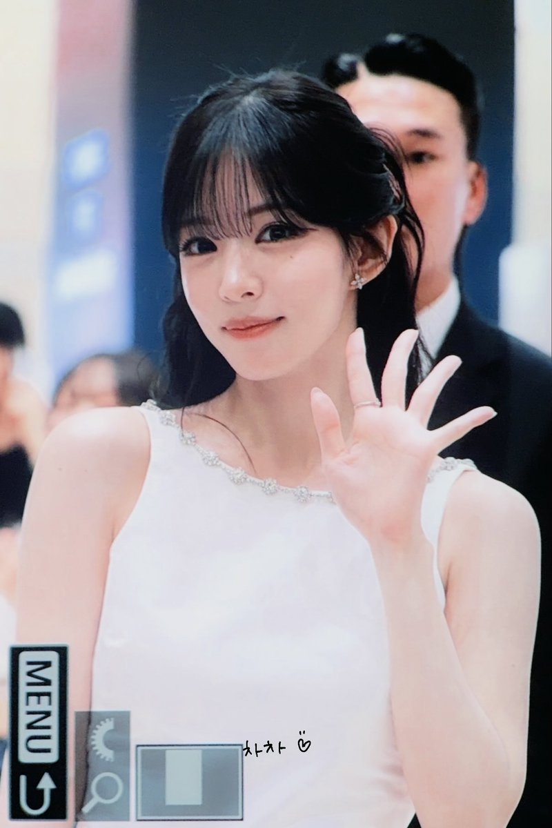 cyxacxa's tweet photo. 260529 

#이채영 #LeeChaeYoung
#프로미스나인  #fromis_9 https://t.co/umLNfTTD2h