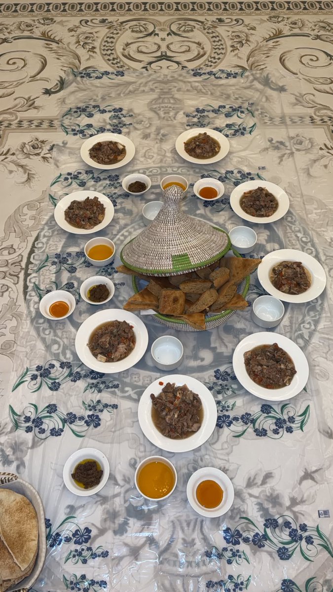 AB_Z88's tweet photo. كل عام وانتم بخير
وأعاد الله علينا وعليكم الأعياد و الأفراح بخير🤎🤎 https://t.co/m0qgcjKRV5