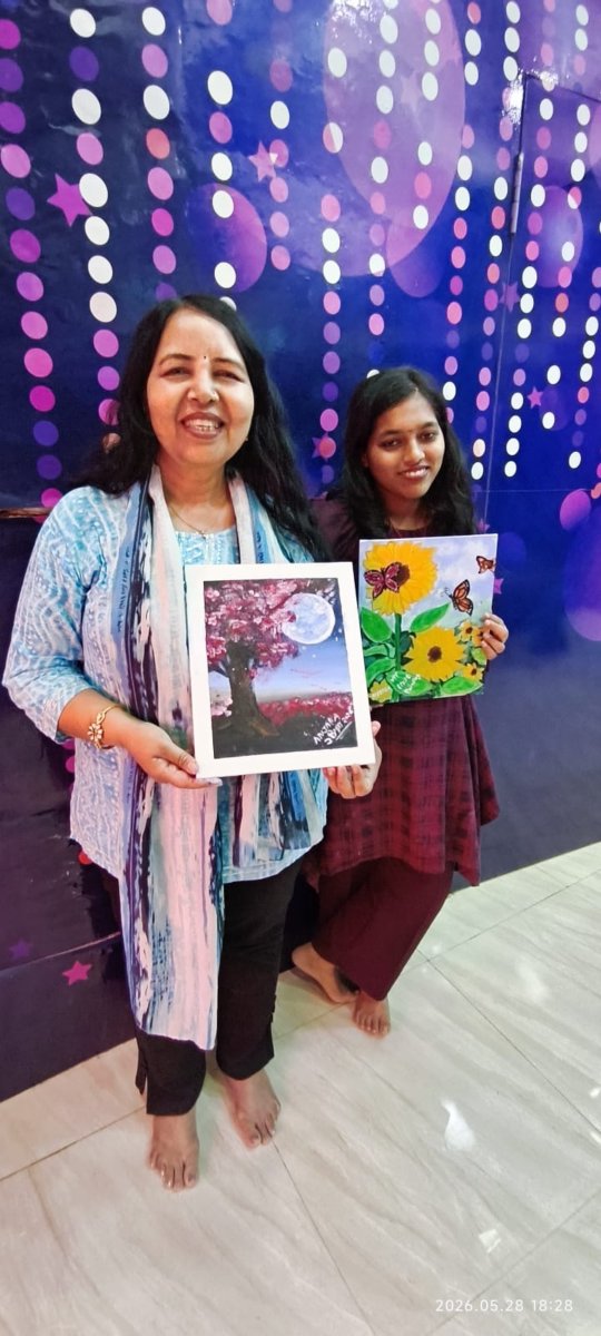 Spectrum__World's tweet photo. 🎨 Two paintings.
❤️ One fearless journey of creativity.
At Spectrum Academy ✨
every brush stroke turns doubt into confidence. 🖌️

🎨 Painting | ✏️ Sketching | 🖼️ Art &amp; Craft
📍 B 119 , SPECTRUM ACADEMY , Laxmi business park , Andheri West, Mumbai | 📞 9594911226 https://t.co/Tl6HBVGGOS