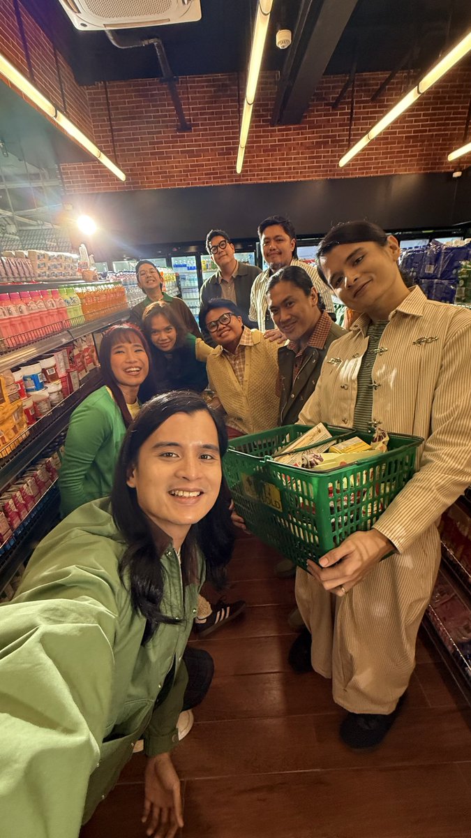 BenAndBenMusic's tweet photo. NEW NINANG ANNOUNCEMENT! Puregold Ambassadors na tayo, Liwanag 😭🙏🙌 https://t.co/A5g4GQnQqD