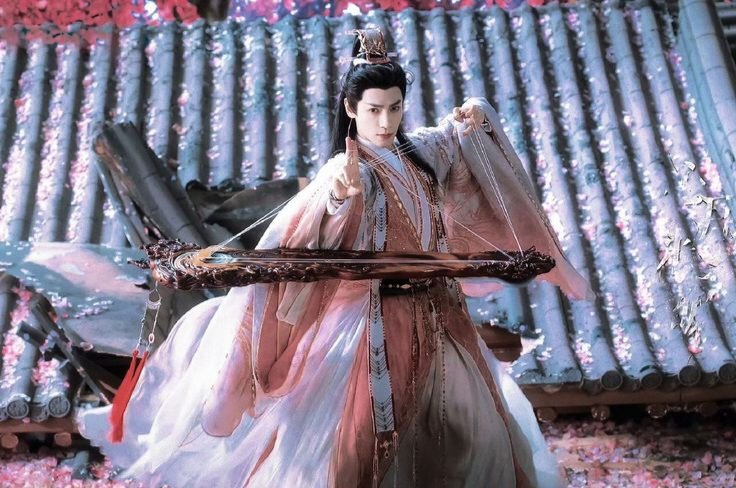 Summerscent93_'s tweet photo. Tang Lici is very cool when playing the guqin to use it as a weapon when fighting https://t.co/U0VcHoBwNA