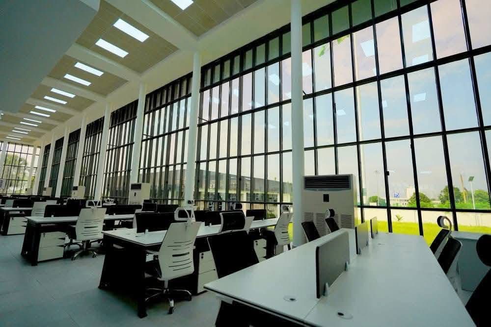 TheAuthority45's tweet photo. Cross River State Library, before and after #GovOtuAt3Cross River State Library, before and after #GovOtuAt3 https://t.co/v7wVA1PF9o