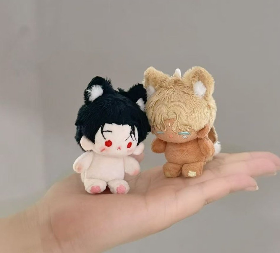 maeil_ho's tweet photo. 5cm 앉아있는 체형의
슈라카테이 복제 함께 하실 분 계실까요?

고리ok/꼬리탈부착/귀고정
 
댓글로 [🌹☀️ ]남겨주세요!
수량에 따라 금액이 결정되니 댓글남긴 후 하차는 자제해주세요🥲

무보정이미지입니다😃

#얌전백야 
#백야의꽃길 https://t.co/EMFWTKZJ1k