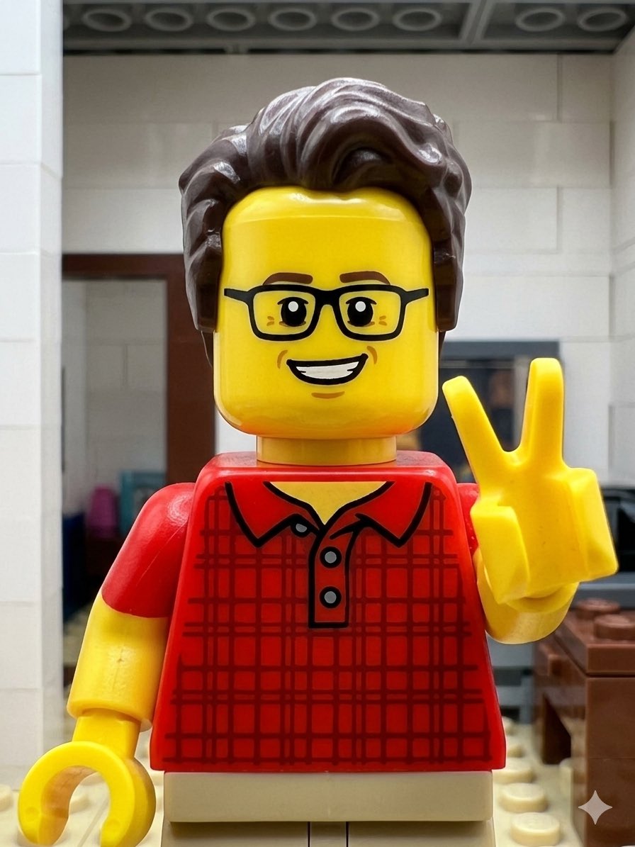 VicNovoa's tweet photo. Es viernes #LEGO✌️ https://t.co/Bo2A7ulnGT