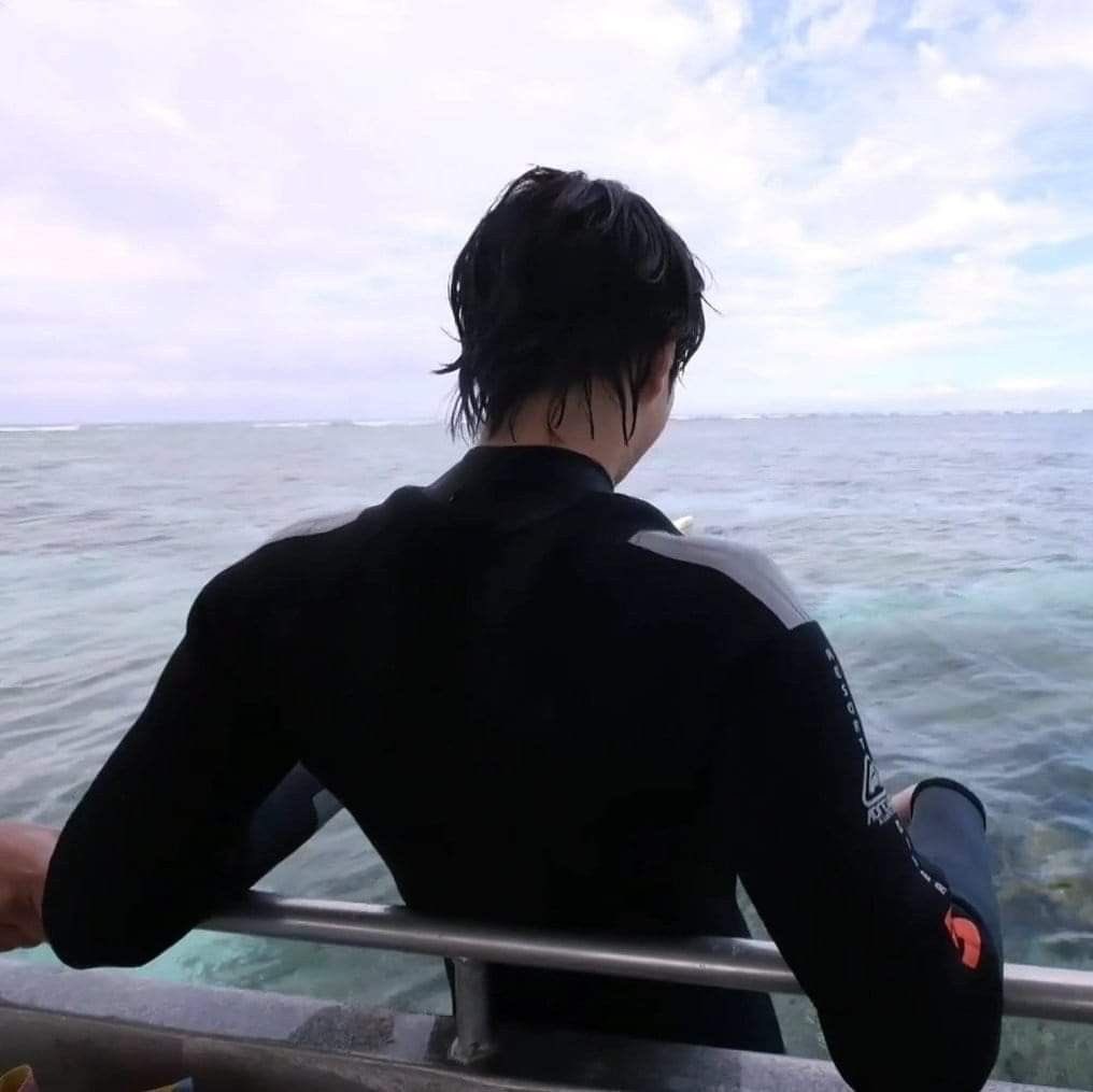 exo_kakang's tweet photo. 고자극 김준면 https://t.co/XsP2LAFjhK