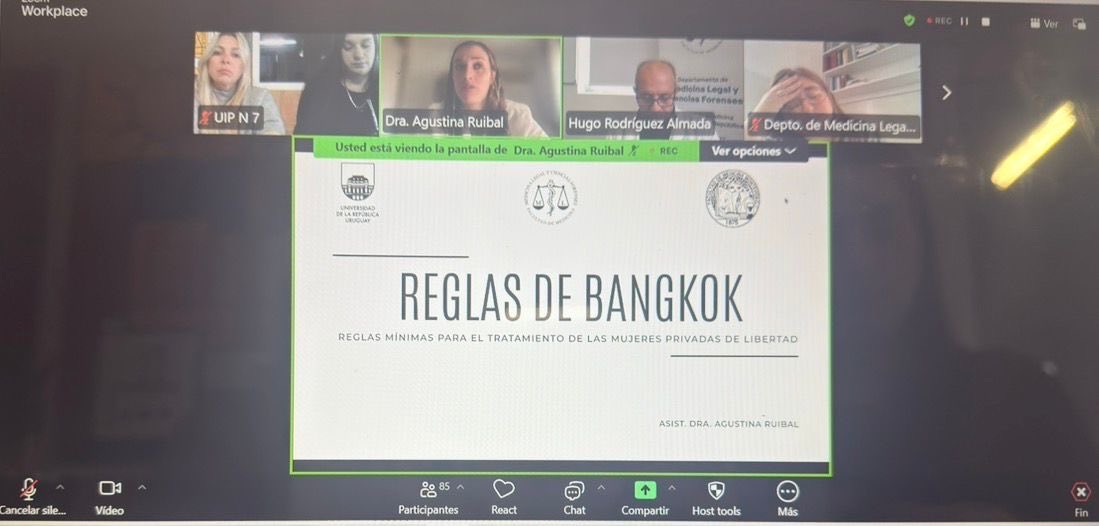 medicinalegal's tweet photo. La Prof. Agda. Dra. Natalia Bazán Hernández, la Asist. Dra. Agustina Ruibal y el Prof. Dr. Hugo Rodríguez Almada, expusieron sobre las Reglas Mínimas de Mandela, las Reglas de Bangkok y la muerte bajo custodia con negligencia del Estado. https://t.co/4zuLp8hLBB