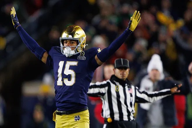 RiseNDraft's tweet photo. Verified H/W for 2027 NFL Draft CBs:

Leonard Moore (ND): 6’2”, 197

Ellis Robinson (UGA): 6’0”, 180

Kelley Jones (Miss St): 6’3 5/8”, 196

Zabien Brown (Bama): 6’0 5/8”, 185

Ashton Hampton (Clemson): 6’3 1/2”, 204

Zach Lutmer (Iowa): 6’0 1/8”, 203 https://t.co/vXo9B7SqHD