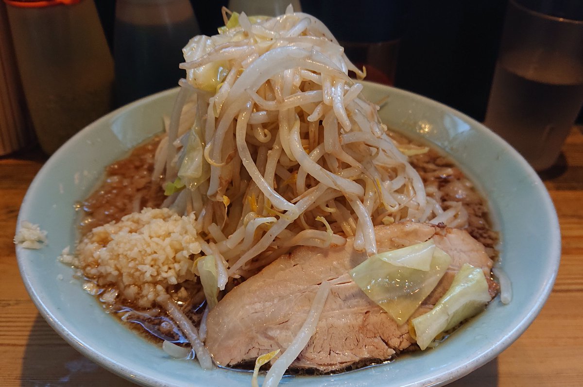 try8376's tweet photo. ラーメンマシンガン
秋田市広面

醤油並970円🍜 https://t.co/TPekzb9VJr