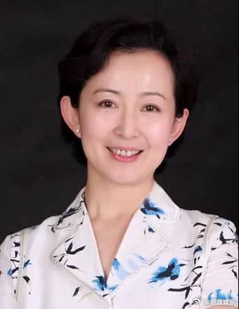 🔥快讯: #演员刘红梅今晨去世61岁 她是史航第一部电视剧《京城镖局》女主角,还曾出演央视版《水浒传》《功夫皇帝方世玉》《太极张三丰》《小鱼儿 ...