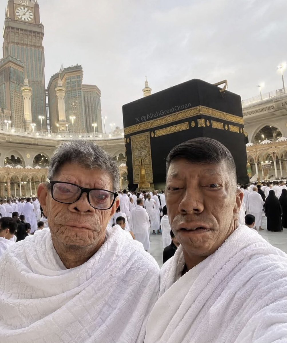 iAmjadKhann's tweet photo. اللہ ان کی حاضری قبول فرمائے ! آمین https://t.co/tKhJRGygJh