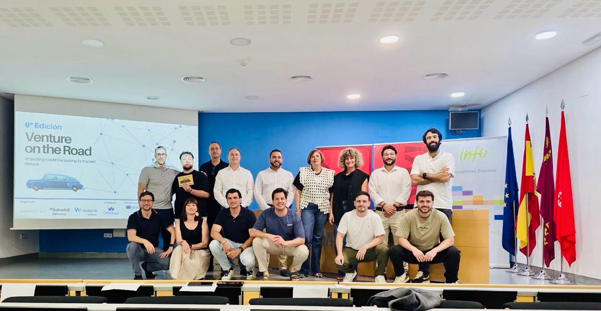 CEEICT's tweet photo. Ayer tuvimos la oportunidad de participar en el 𝟵º 𝗩𝗲𝗻𝘁𝘂𝗿𝗲 𝗼𝗻 𝘁𝗵𝗲 𝗥𝗼𝗮𝗱 𝗠𝘂𝗿𝗰𝗶𝗮 𝟮𝟬𝟮𝟲, una jornada que volvió a reunir talento, innovación y emprendimiento en el CEEI Murcia.

CEEIC estuvo presente en el jurado, donde nuestro compañero Jose Carlos García Martínez, Jefe de Desarrollo Empresarial y Financiación Europea, participó como miembro del mismo, aportando su experiencia y visión en la valoración de las startups finalistas de esta edición.

👏 Enhorabuena a todas las startups participantes: Furgox, Govoy, Motivo y TRABEM por el gran nivel de los proyectos presentados, el trabajo detrás de cada propuesta y la ambición demostrada durante toda la jornada.

🏆 En especial, enhorabuena a Furgox por alzarse como proyecto ganador de esta edición, reflejando el gran momento que vive el ecosistema emprendedor en la Región de Murcia.

🎤 Además, disfrutamos de la keynote de Alex Bryszkowski, que compartió aprendizajes reales sobre crecimiento, B2B y escalado de startups.

Gracias a SeedRocket, BStartup Banco Sabadell, Wayra y OVHcloud por seguir impulsando el acceso a inversión, networking y oportunidades reales para startups en fase seed.

#VentureOnTheRoad #Startups #Emprendimiento #Innovación #Murcia #StartupEcosystem @infoRMurcia @CeeiMurcia