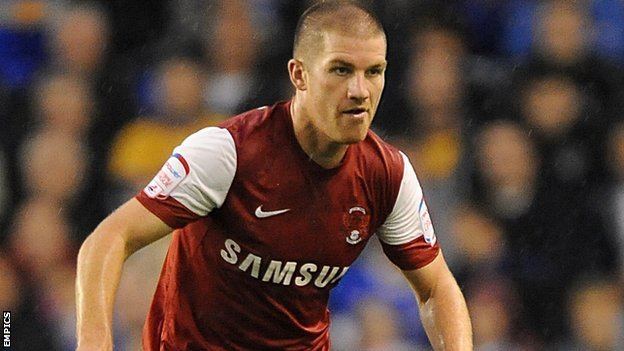 OrientHub's tweet photo. Danny McLoone has now officially left Leyton Orient. New head of recruitment to be announced next week if talks continue to progress  🔏 

Ben Chorley will NOT be the new head of recruitment 

#LOFC
#ONLYONEORIENT https://t.co/2RhlWTgIBu