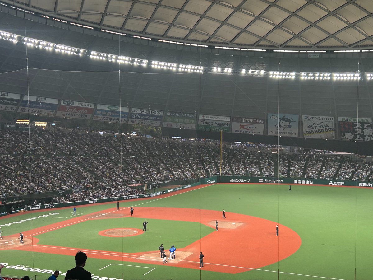 tobinaga's tweet photo. ライオンズは強かった。強すぎて内野めっちゃ守備がいるように見えたわ。 https://t.co/iH9xsZr9zI