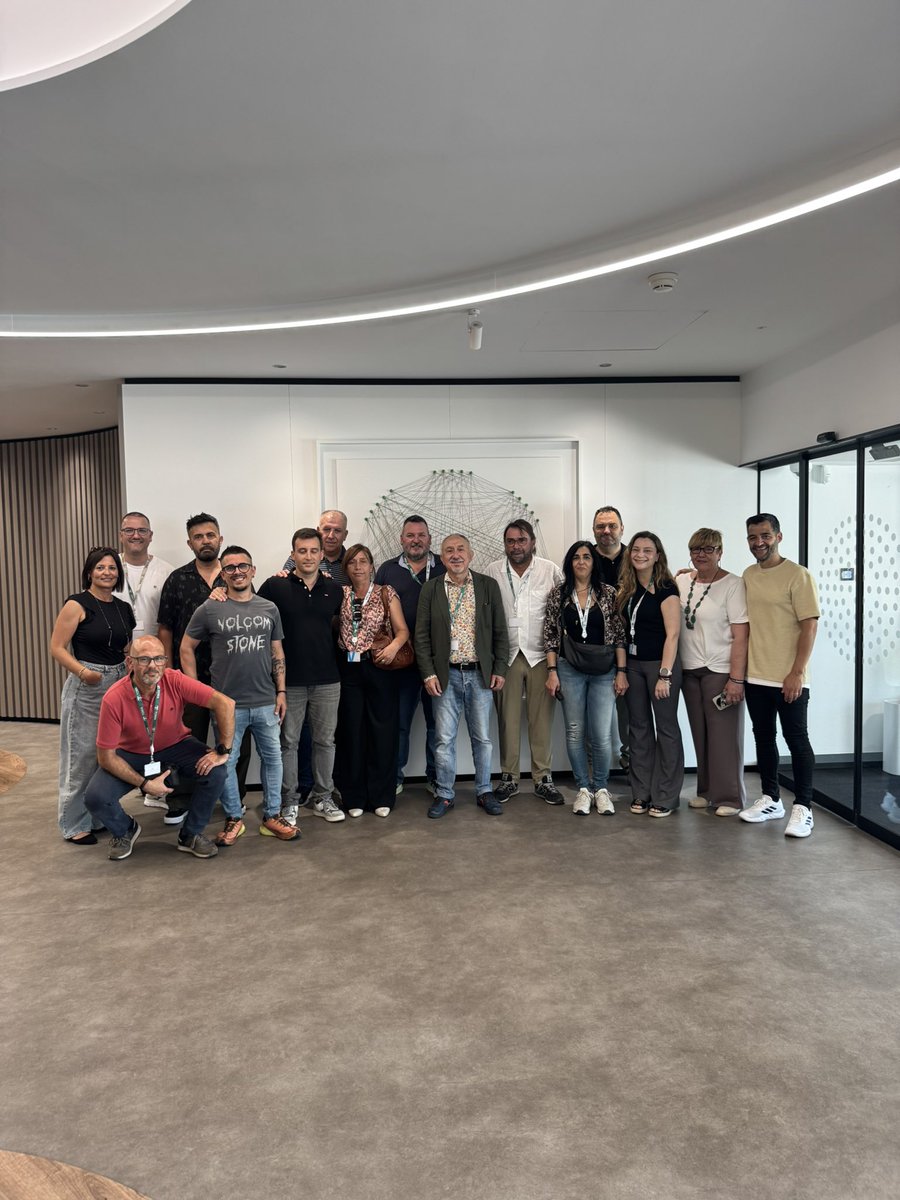 SG_UGT's tweet photo. Esta mañana he visitado, con @camilros @ugtcatalunya y Antonia Fuentes @ugtficat, a nuestros delegados/as y secciones sindicales de Towa y Mondélez, en el Vallés Oriental.

Cuanto más fortalecemos el sindicato mejores son las condiciones de los trabajadores y trabajadoras. https://t.co/8HTYbVSh80
