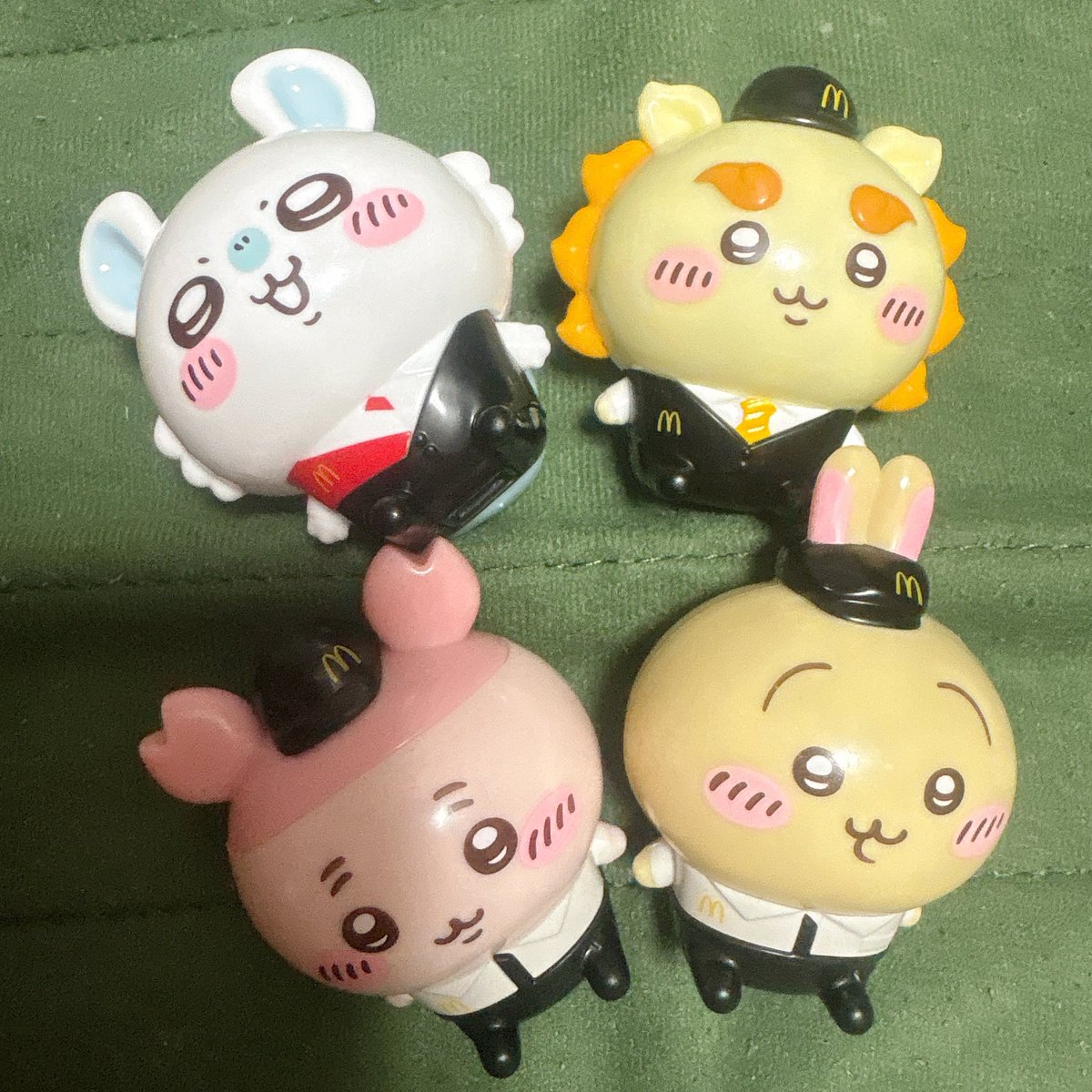rie05's tweet photo. 本日のちいかわ
マクドコラボ後半🍔🍟
今回もコンプして前半と合わせて8種類コンプリート🎉全部並べたら可愛い"(∩>ω<∩)" https://t.co/piXYrUusZf
