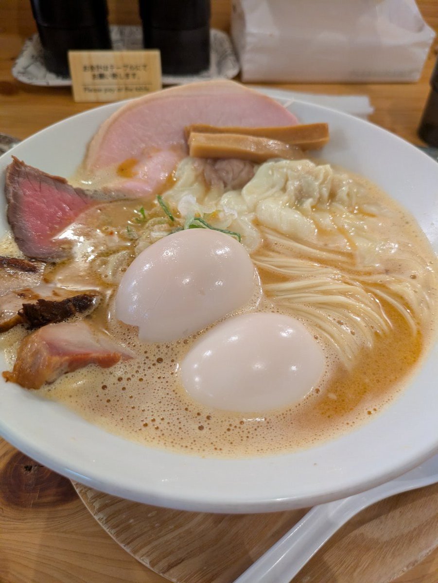 山賀博美 tweet media