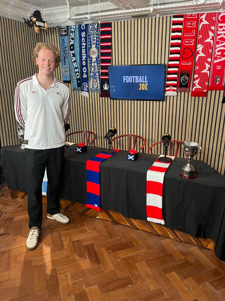 kpprtweets's tweet photo. Alfie Dundas joined @Rich_Fulcher on #Talkbox, talking going viral online, acting ambitions & his #EdFringe debut... on top of taking part in @FootballJOE's 92nd Quiz - what better way to celebrate a league win than getting a big Arsenal fan into the studio!⚽️
🎙️@AlfieDundas https://t.co/LdWBOZxQjM