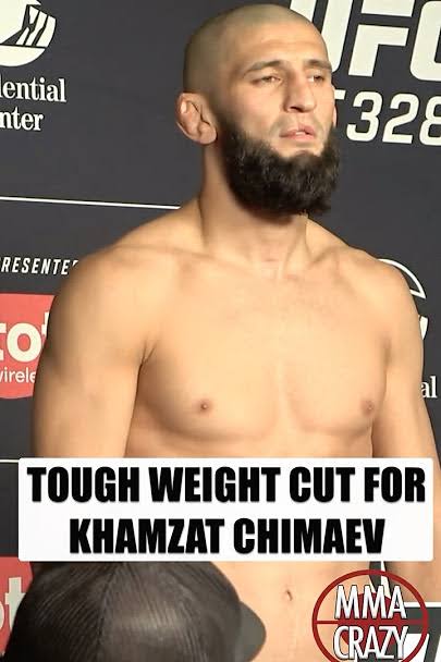 Hoon_px's tweet photo. @FREAKMMA1 How is this bullshit bro
319 khamzat came in underweight too https://t.co/q5MG9PlXcG