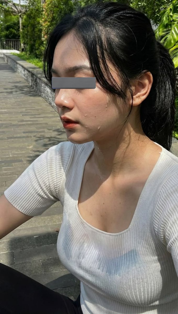rina tweet media
