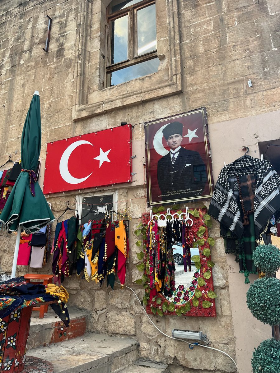 terimistis's tweet photo. Paylaşamadığım daha nice güzel fotoğrafın gözü yaşlı…🧡 https://t.co/tbMhGA6qaY
