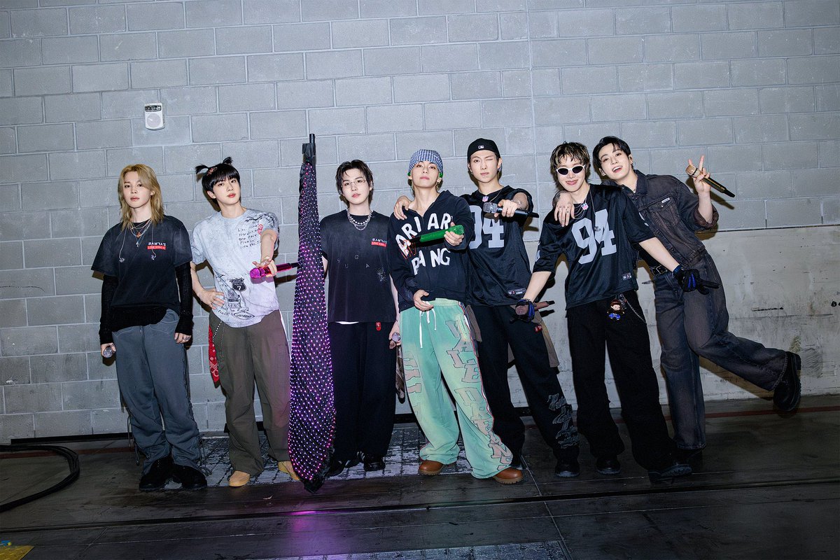 brnsinger7's tweet photo. Joon and Hobi in the 94 jerseys, JK in head to toe CKJK, Jin in pigtails?? Put it in the Louvre. https://t.co/ksutIr1wdO