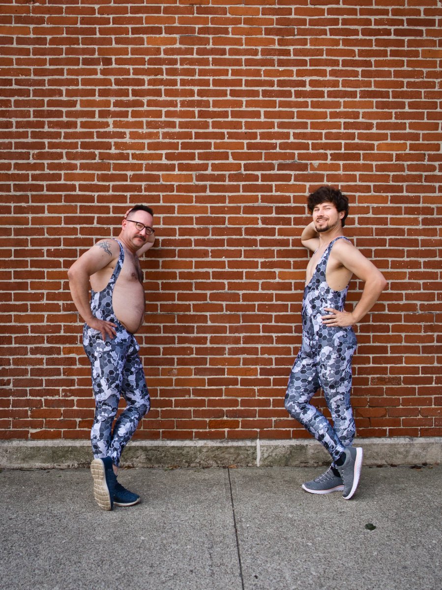 cut2medesigns's tweet photo. Need more tights & singlets in your wardrobe?
For 3 days, buy 2 select core tight or singlet styles get 1 FREE. Lot's of selected core styles, prints & colors. Mix & Match your fabrics, prints and colors.
https://t.co/4hG7xiQuAp
#cut2medesigns #tights #singlets https://t.co/e0vLixfJQ7
