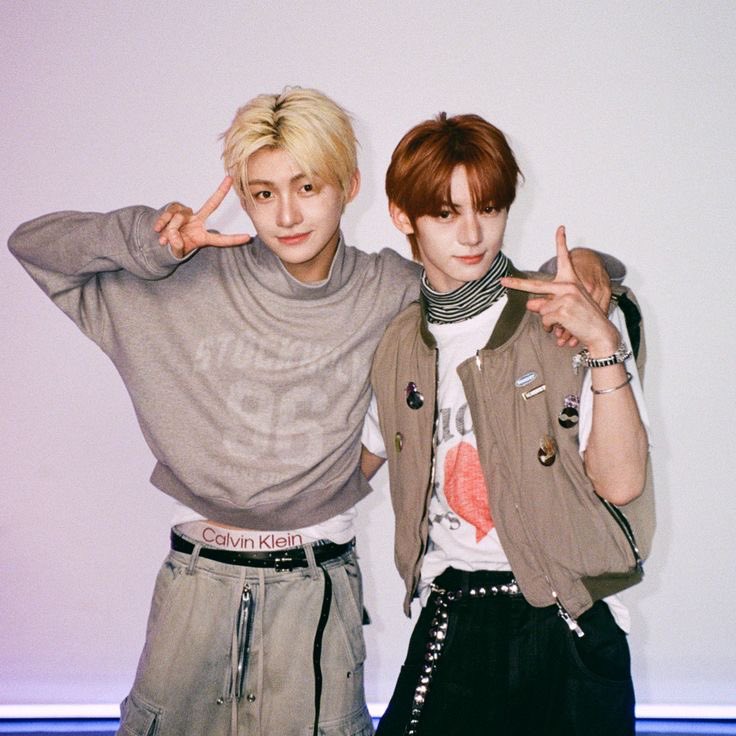 jiunkecil's tweet photo. kim jihoon and park hanjin https://t.co/hEZsd7mLnt