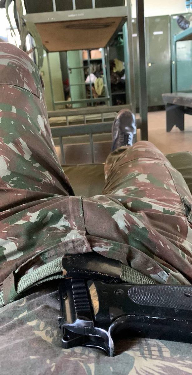 FamososPrive's tweet photo. 🚨🔥 Gabriel Militar 🔥🚨

VEM VER OS CONTEÚDOS DELE NO NOSSO GRUPO VIP DO TELEGRAM 😈 CHAMA NO CHAT PARA SABER MAIS 🔥🤤

⭐ Siga Famosos Privê no X para não perder os próximos posts 🔞🤤

#PINTOSAWARDSㅤㅤ 
#GabrielMilitar 
#FamososPrivê
#Nudes
#ConteudoAdulto https://t.co/BBKLA0JTdy