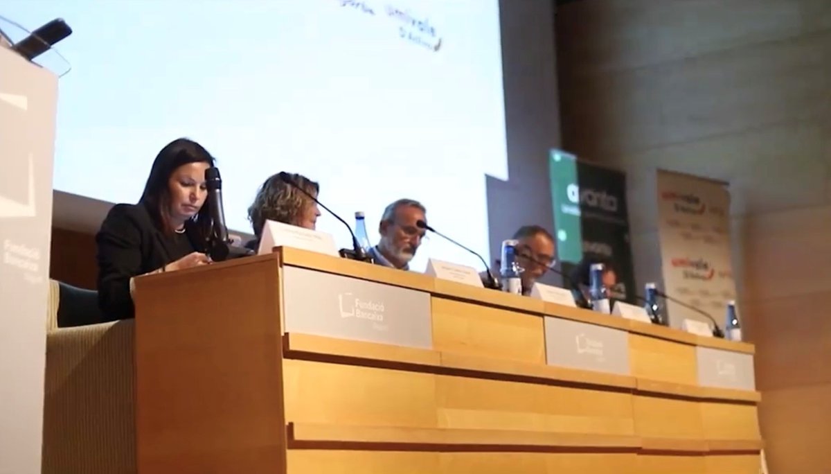 ISMrevistaMar's tweet photo. El pasado miércoles el DP #ISM #Valencia, Ignacio Valls, participó en una jornada organizada por Umivale sobre absentismo y salud laboral. En el acto se analizó la evolución del absentismo laboral en 🇪🇸 y 🇪🇺 y el anuncio de la Secretaría de Estado de #SeguridadSocialyPensiones
🧵 https://t.co/VdbrzpvBCW