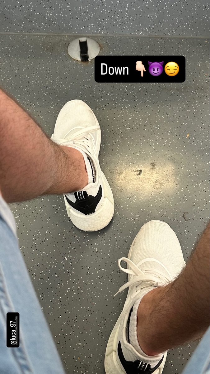 LucaMaster97's tweet photo. Do your Job 👇🏻😈😏

#cashmaster #findom #alpha #fetisch https://t.co/4U9OCrocnq