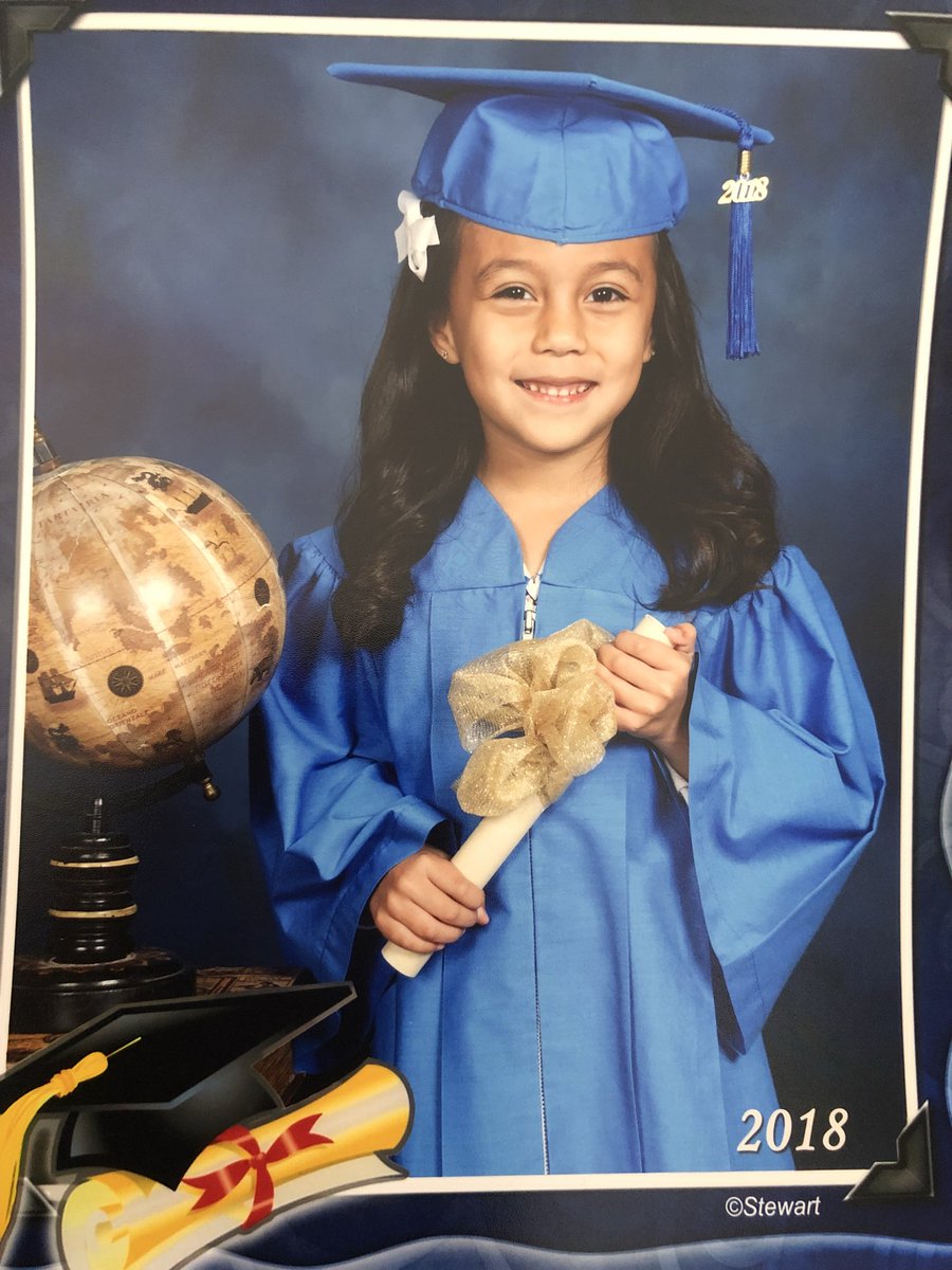 Malanche_JDS's tweet photo. From kinder to 8th grade..watching you grow into the amazing girl you are has been such a gift. I’m so excited for this next chapter in high school, but my heart is definitely going to miss having you on the same campus with me every day. I love you always, Em. 🤍 #dragonforever https://t.co/UxB6hSJhSz