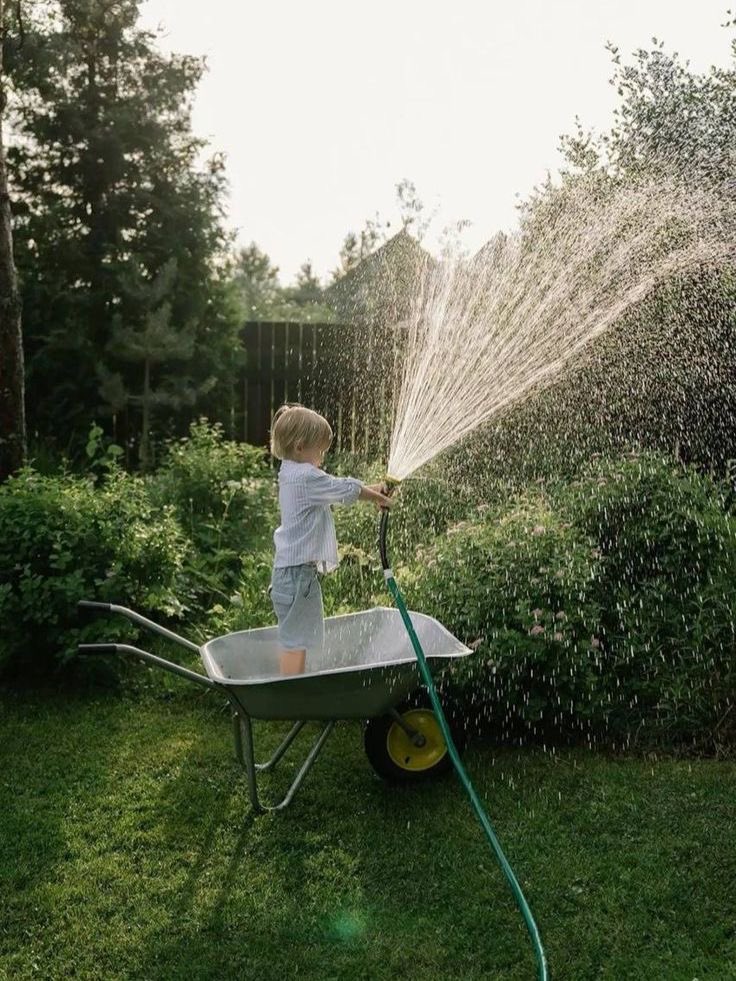 DanielleBFranz's tweet photo. The most radical act of parenting right now is letting your kids be bored and unsupervised outside. https://t.co/XmUY5hqF9o