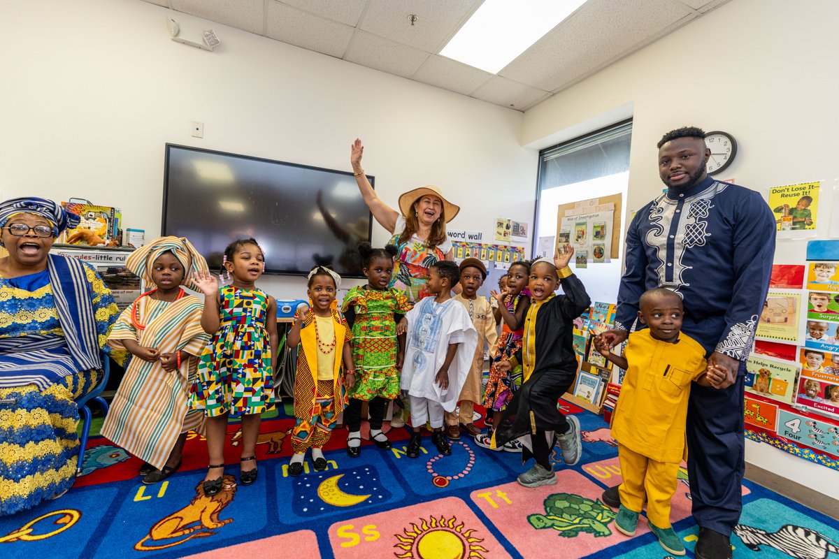 TheLeaguersInc1's tweet photo. The 302–324 Springfield Avenue site of The Leaguers, Inc. celebrated Multicultural Day with families enjoying different foods, cultures, music, and traditions from around the world. Together, we celebrated diversity, unity, and community! #MulticulturalDay #TheLeaguersInc #Community @CityofNewarkNJ @EWRairport @NPSvoices @NewarkMuseumArt