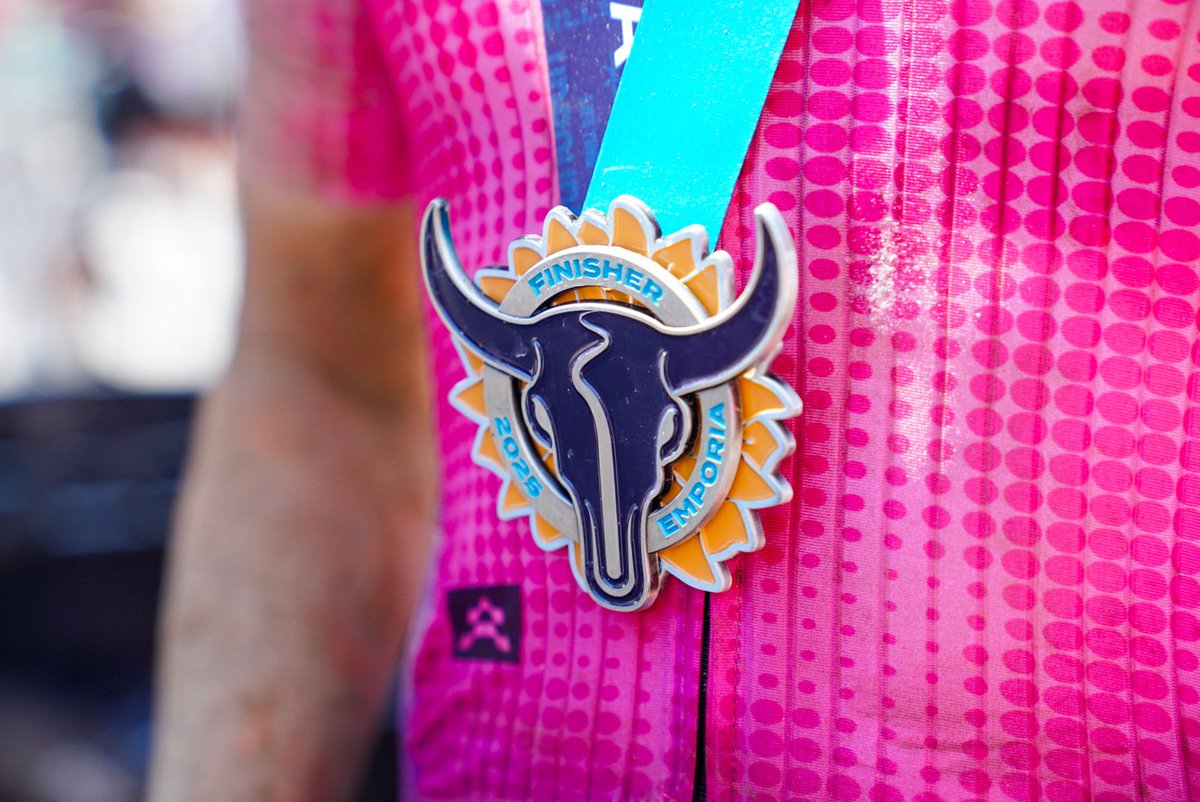 benthomas88's tweet photo. Best of luck to all our coaching clients and friends taking on Unbound Gravel this weekend! Hope you have a fast, fun and successful race! 

What an adventure last years Unbound was for the Ribble Outliers
https://t.co/aPzsj7zg1e https://t.co/qr71lzgMZk