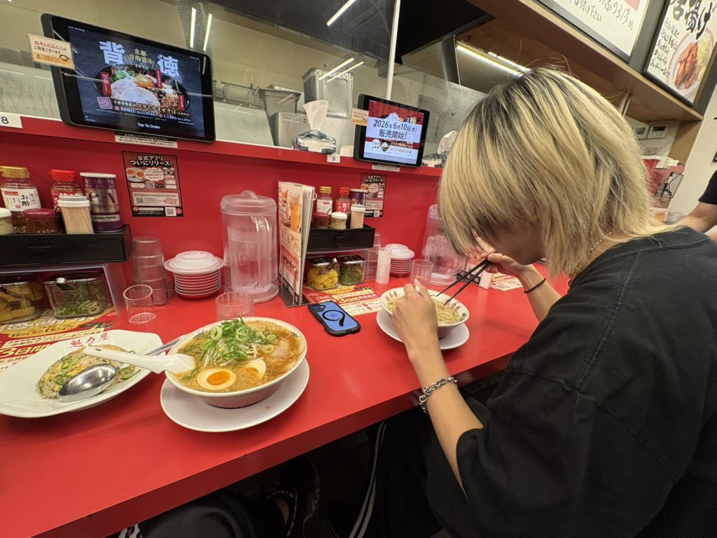 あ tweet media