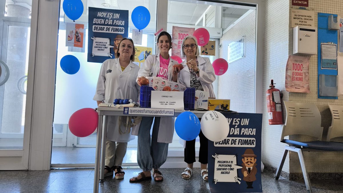 GVAlaRibera's tweet photo. 📸💙 Compartim més imatges dels companys del Centre de Salut de Sueca en la taula informativa del Dia Mundial Sense Tabac, promovent una vida sense fum i fent costat als qui volen deixar de fumar. 🚭
#DíaMundialSinTabaco  #Prevención   #HospitalLaRibera #CuidemJuntsSomLaRibera https://t.co/eNQbjGrvbS