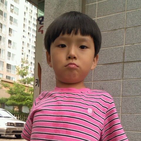 tokkidemaru's tweet photo. "r u stupid???"          vs.         “tanga kaba???" https://t.co/oX5clblcIZ