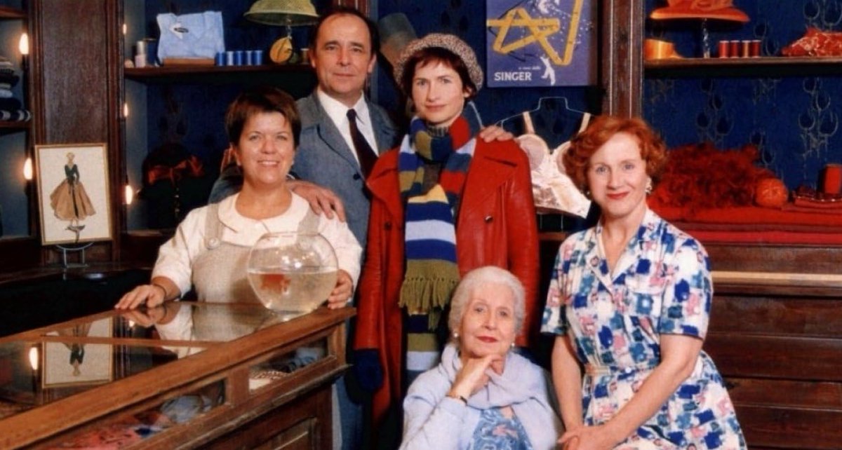 Mathy_Mimie's tweet photo. Vous souvenez vous ❓
🚀 4 juillet 2001 → C'était il y a 25 ans
Le film "Que faisaient les femmes pendant que l’homme marchait sur la Lune ?"sortait en salle en France. 📽🍿
À voir, à revoir, à faire découvrir 🌙

© 📷 Michel Houssiau https://t.co/UIRDykRS9V