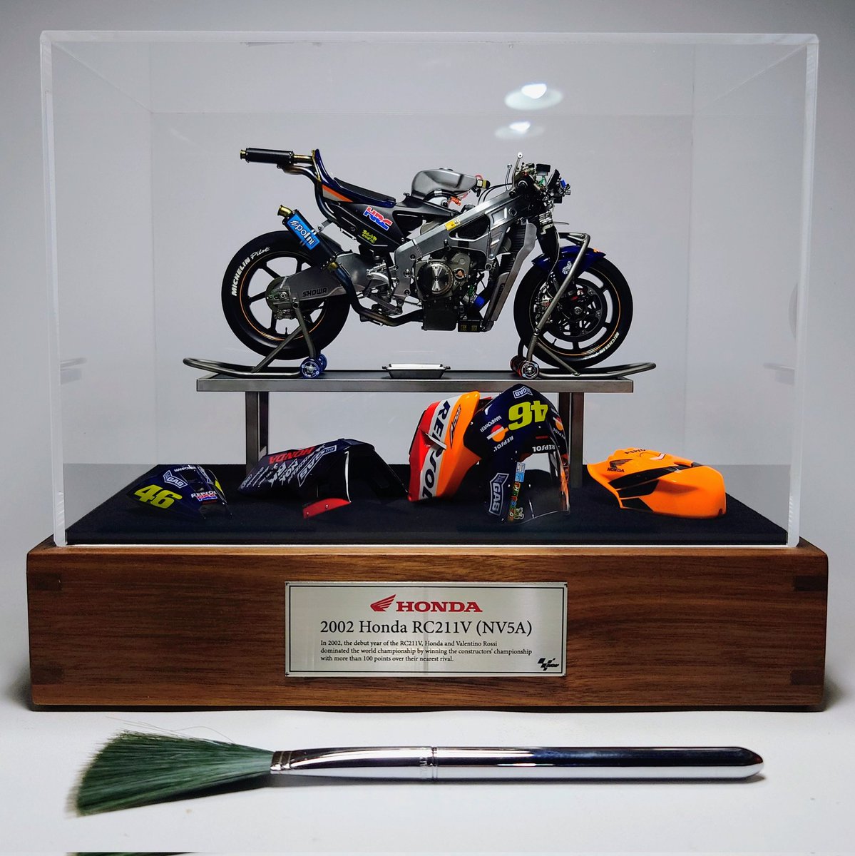 leaves_2B's tweet photo. @matoxley R.I.P. Mr. Yoshimura. Thank you for your great creation. 😭 https://t.co/qavlaX0Fm3